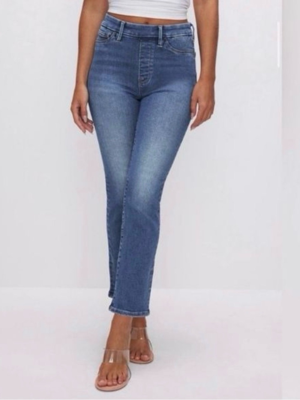 NWT Good American Power Stretch Pull On Straight Jeans Size Medium
